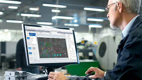 Pro-face-programvareprodukter omfatter opprettelse av HMI-applikasjoner, innhenting av informasjon fra ulike enheter samt fjernstyring og overvåking. 

